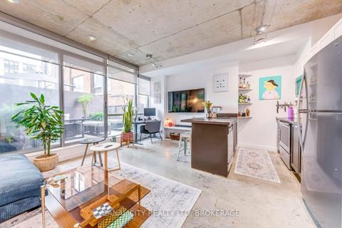 Photo 5 at 201 - 36 CHARLOTTE Street, Waterfront Communities C1, Toronto
