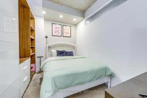 Photo 19 at 201 - 36 CHARLOTTE Street, Waterfront Communities C1, Toronto