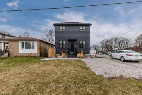 Photo 1 at 781 Oliva Street, West Shore, Pickering