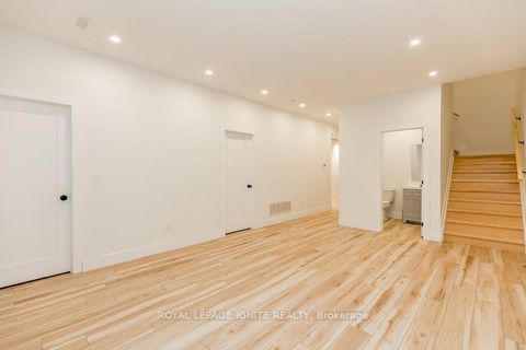 Photo 4 at 781 Oliva Street, West Shore, Pickering