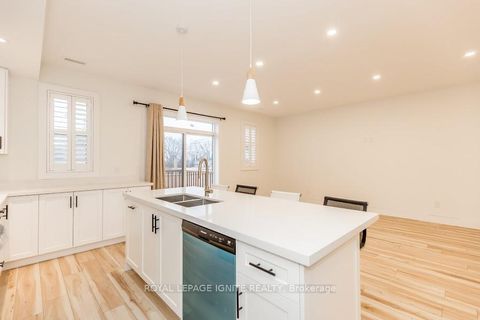 Photo 19 at 781 Oliva Street, West Shore, Pickering