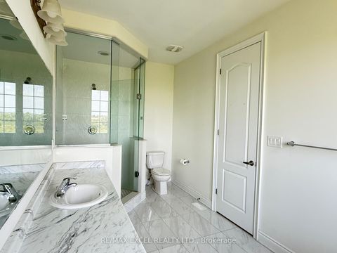 Photo 8 at 94 Hartney Drive, Rural Richmond Hill, Richmond Hill