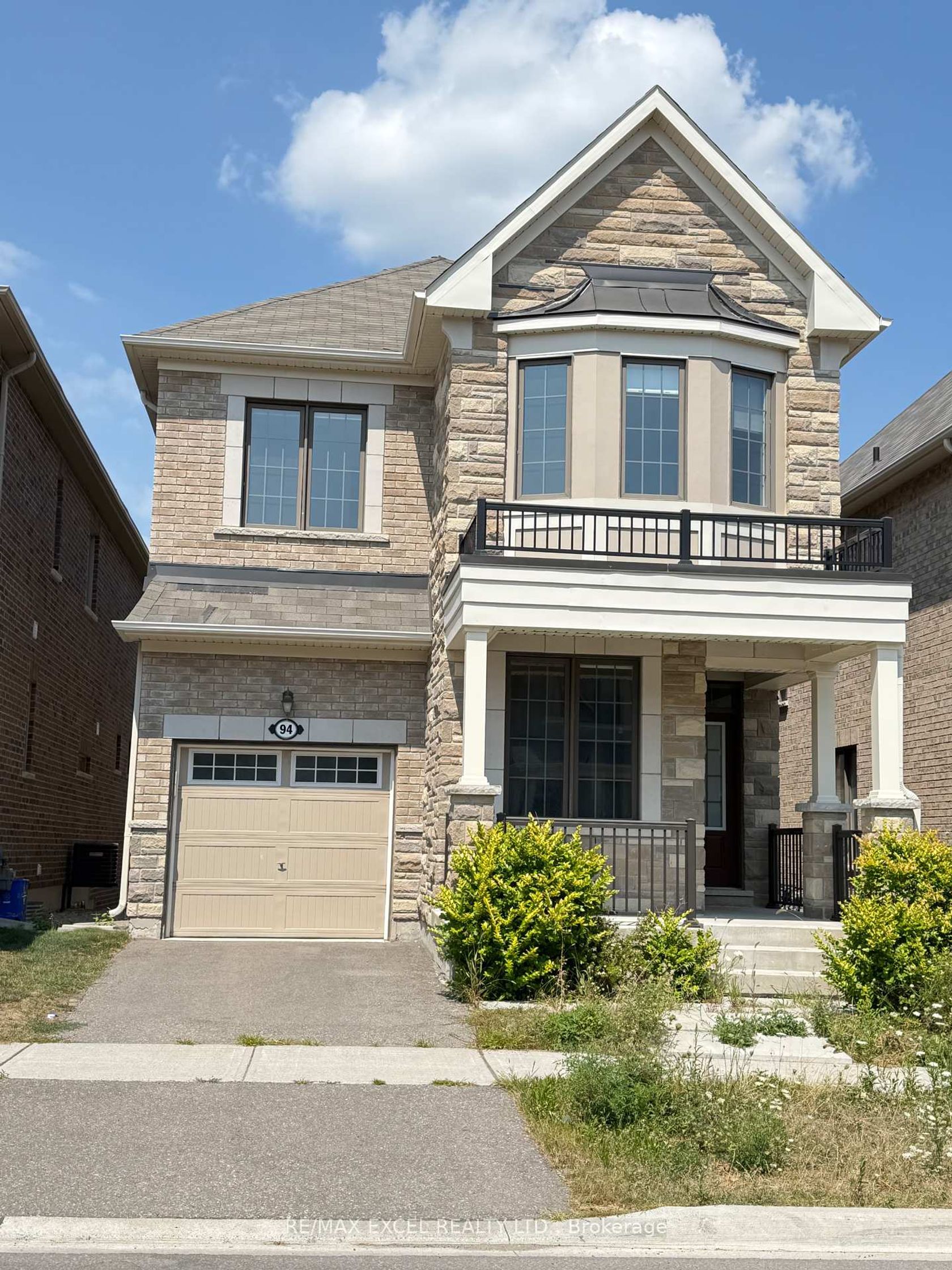 94 Hartney Drive, Rural Richmond Hill, Richmond Hill 