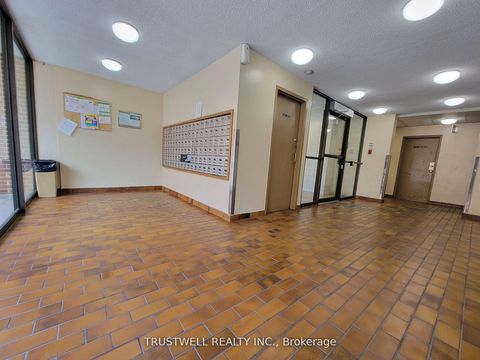 Photo 1 at 513 - 4064 Lawrence Avenue E, West Hill, Toronto