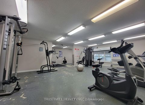 Photo 2 at 513 - 4064 Lawrence Avenue E, West Hill, Toronto