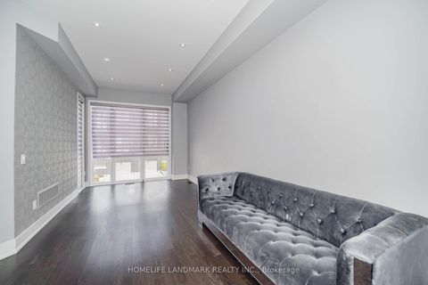 Photo 6 at 8 Crestridge Drive, Patterson, Vaughan