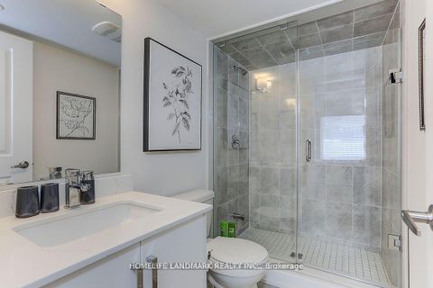 Photo 17 at 5 Ingersoll Lane, Jefferson, Richmond Hill