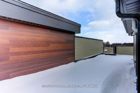 Photo 26 at 5 Ingersoll Lane, Jefferson, Richmond Hill
