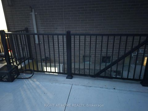 Photo 9 at 11 Lesterwood Crescent, Bendale, Toronto