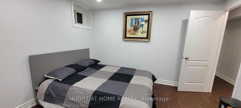 Photo 12 at 11 Lesterwood Crescent, Bendale, Toronto