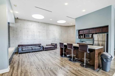 Photo 13 at 409 - 1040 The Queensway Street, City Centre West, Toronto