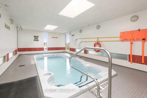 Photo 15 at 409 - 1040 The Queensway Street, City Centre West, Toronto