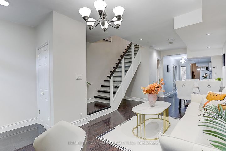 Photo 10 at 237 Ontario Street, Moss Park, Toronto