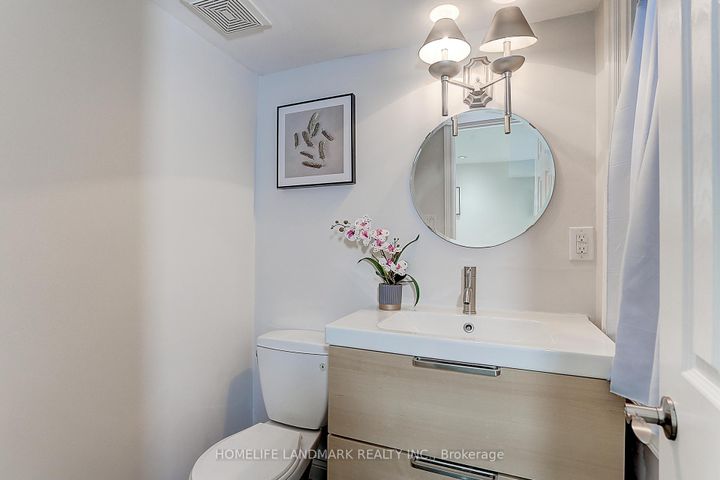 Photo 22 at 237 Ontario Street, Moss Park, Toronto