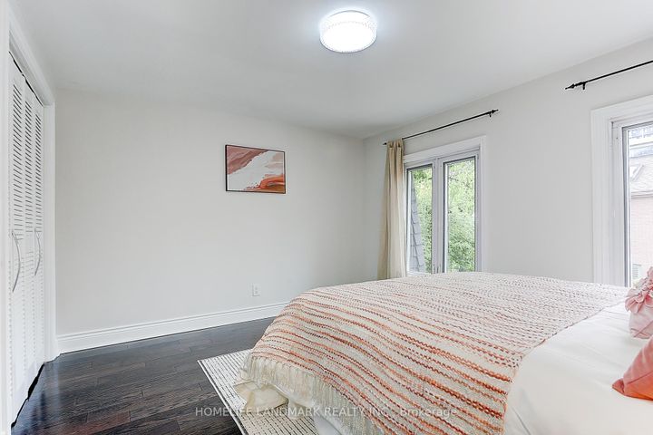 Photo 28 at 237 Ontario Street, Moss Park, Toronto
