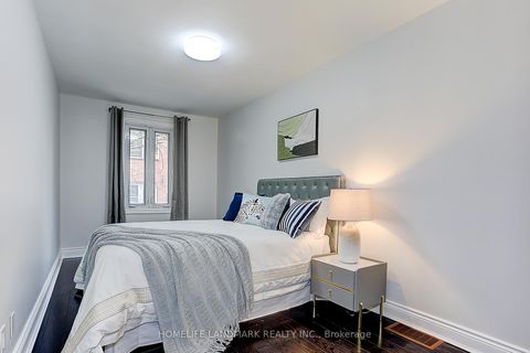 Photo 29 at 237 Ontario Street, Moss Park, Toronto