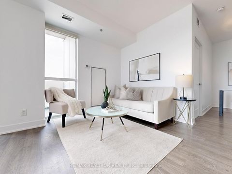 Photo 10 at 2201 - 318 Richmond Street W, Waterfront Communities C1, Toronto