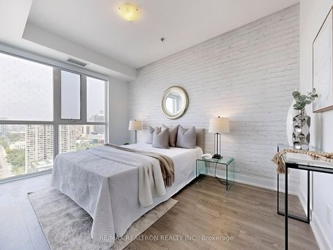 Photo 20 at 2201 - 318 Richmond Street W, Waterfront Communities C1, Toronto