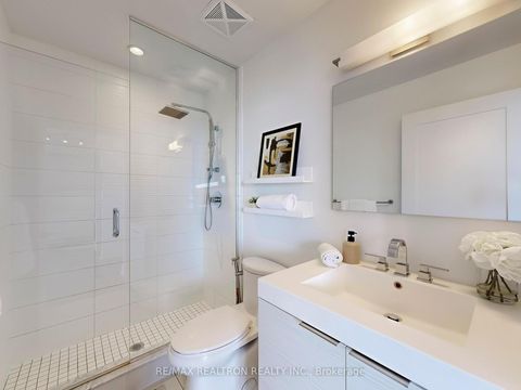 Photo 27 at 2201 - 318 Richmond Street W, Waterfront Communities C1, Toronto