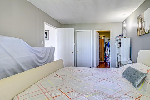 Photo 17 at 1531 - 3 Greystone Walk Drive, Kennedy Park, Toronto