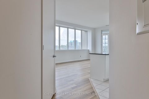 Photo 5 at 508 - 797 Don Mills Road, Flemingdon Park, Toronto