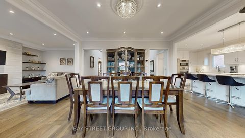 Photo 14 at 57 Whitburn Crescent, Maple, Vaughan