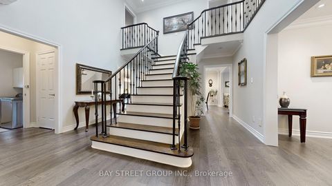 Photo 17 at 57 Whitburn Crescent, Maple, Vaughan