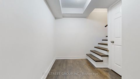 Photo 31 at 57 Whitburn Crescent, Maple, Vaughan