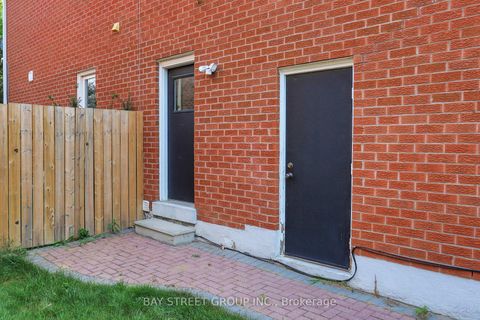 Photo 49 at 57 Whitburn Crescent, Maple, Vaughan