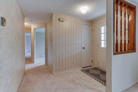 Photo 7 at 8 Carmans Cove, Rural Innisfil, Innisfil