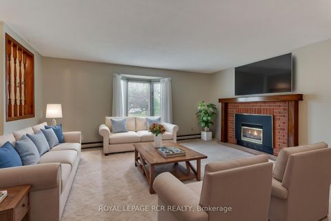 Photo 9 at 8 Carmans Cove, Rural Innisfil, Innisfil