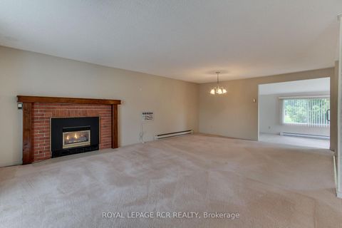 Photo 12 at 8 Carmans Cove, Rural Innisfil, Innisfil