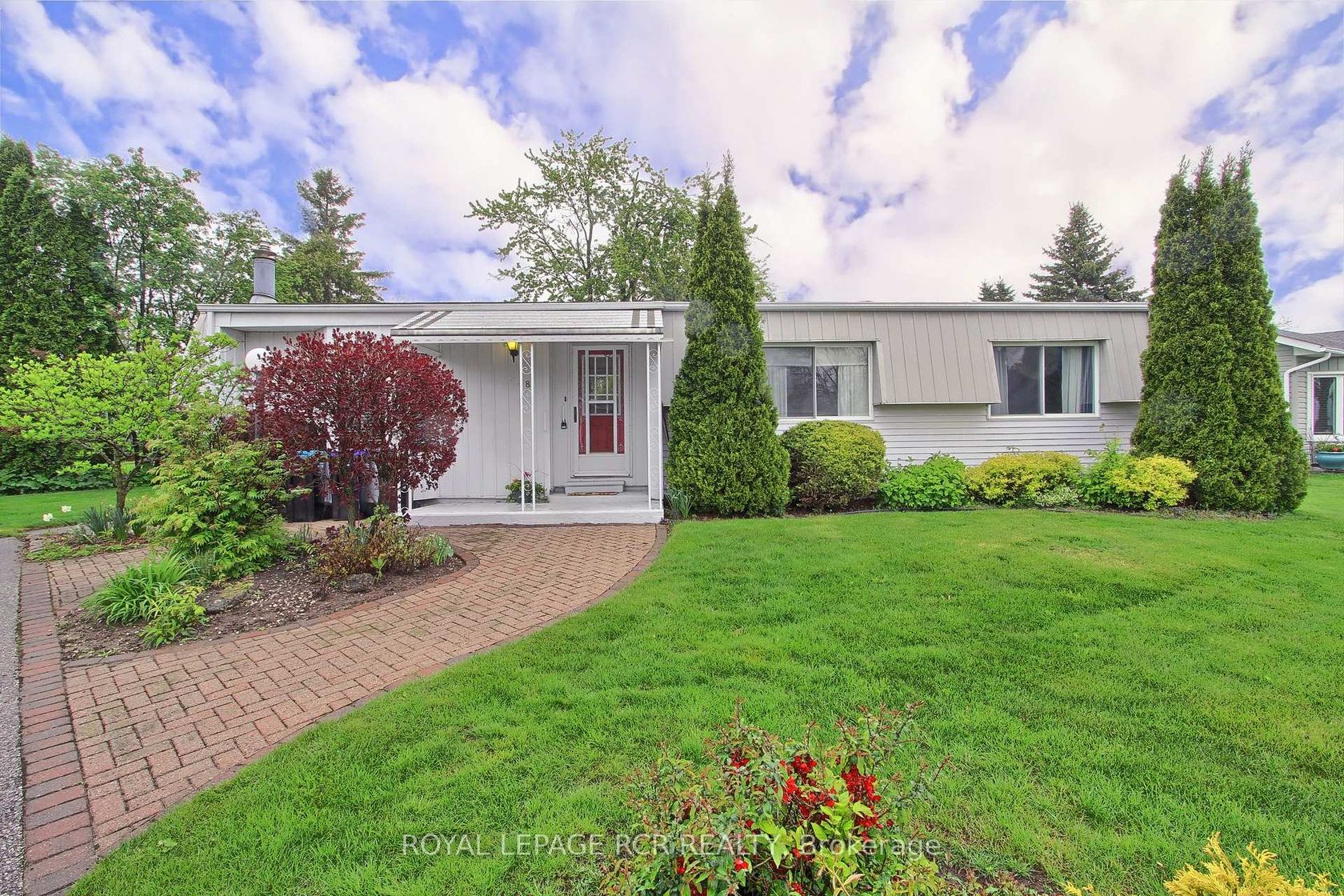 8 Carmans Cove, Rural Innisfil, Innisfil photo number 2 8 Carmans Cove, Rural Innisfil, Innisfil photo number 2