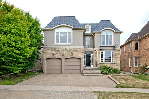 Photo 1 at 64 Clarendon Drive, Bayview Hill, Richmond Hill