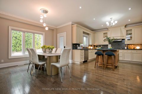 Photo 13 at 64 Clarendon Drive, Bayview Hill, Richmond Hill