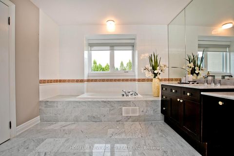 Photo 17 at 64 Clarendon Drive, Bayview Hill, Richmond Hill