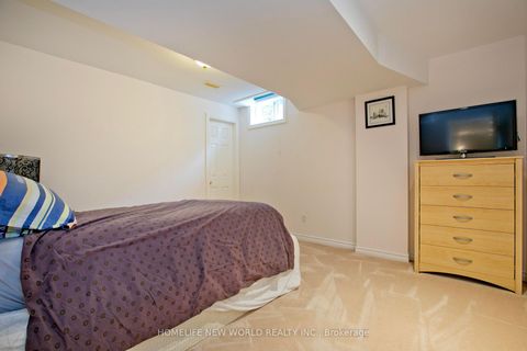Photo 28 at 64 Clarendon Drive, Bayview Hill, Richmond Hill