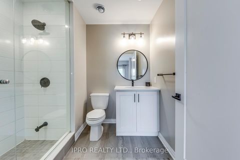 Photo 20 at 205 - 128 GROVEWOOD Common, GO Glenorchy, Oakville