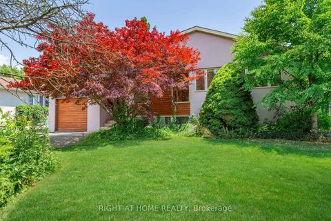 Photo 2 at 49 Tottenham Road, Don Mills, Toronto