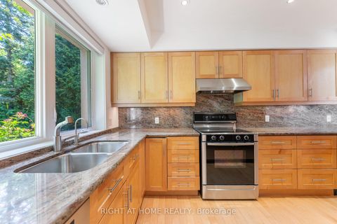 Photo 12 at 49 Tottenham Road, Don Mills, Toronto