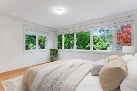Photo 14 at 49 Tottenham Road, Don Mills, Toronto