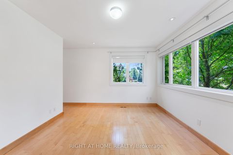 Photo 15 at 49 Tottenham Road, Don Mills, Toronto