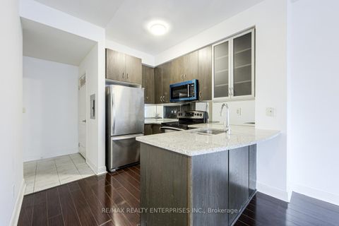 Photo 12 at 315 - 18 Yorkville Avenue, Annex, Toronto