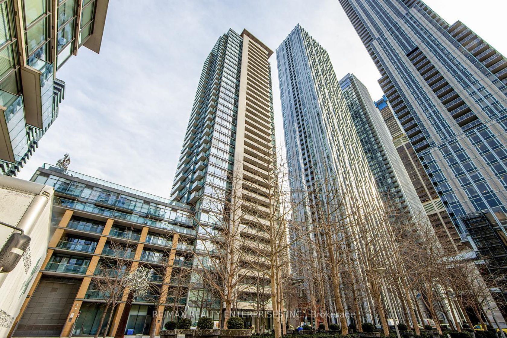 315 - 18 Yorkville Avenue, Annex, Toronto 