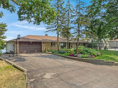 Photo 5 at 1360 LAKESHORE Road W, SW Southwest, Oakville