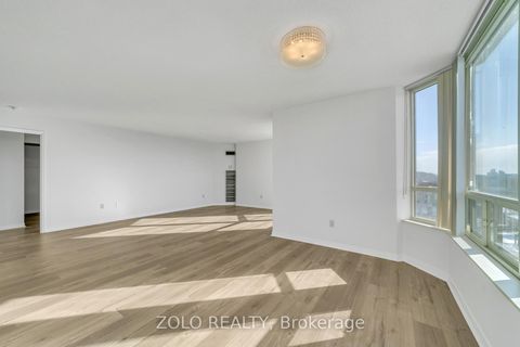 Photo 15 at 819 - 309 Major Mackenzie Drive E, Harding, Richmond Hill
