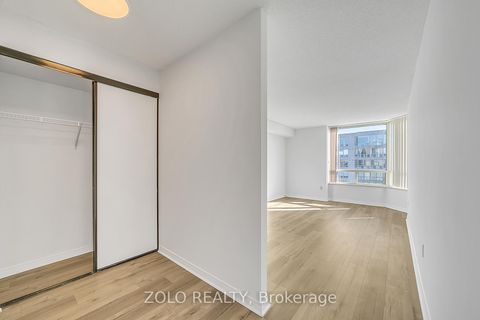 Photo 27 at 819 - 309 Major Mackenzie Drive E, Harding, Richmond Hill
