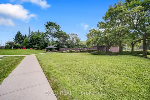 Photo 33 at 819 - 309 Major Mackenzie Drive E, Harding, Richmond Hill