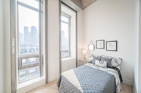 Photo 3 at 1002 - 399 Adelaide Street, Waterfront Communities C1, Toronto