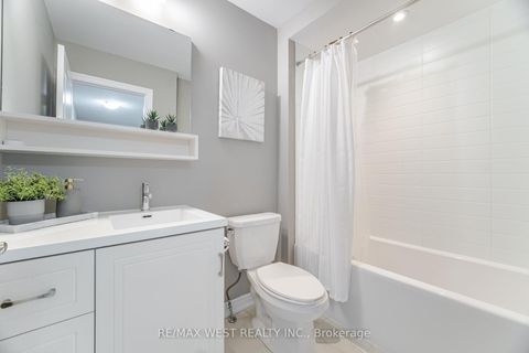 Photo 33 at 386 Belcourt Common, JM Joshua Meadows, Oakville